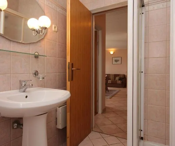 Apartman By The Sea Mali Losinj